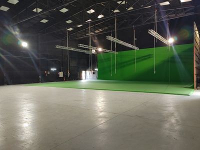 Studio 04 - Cyclorama